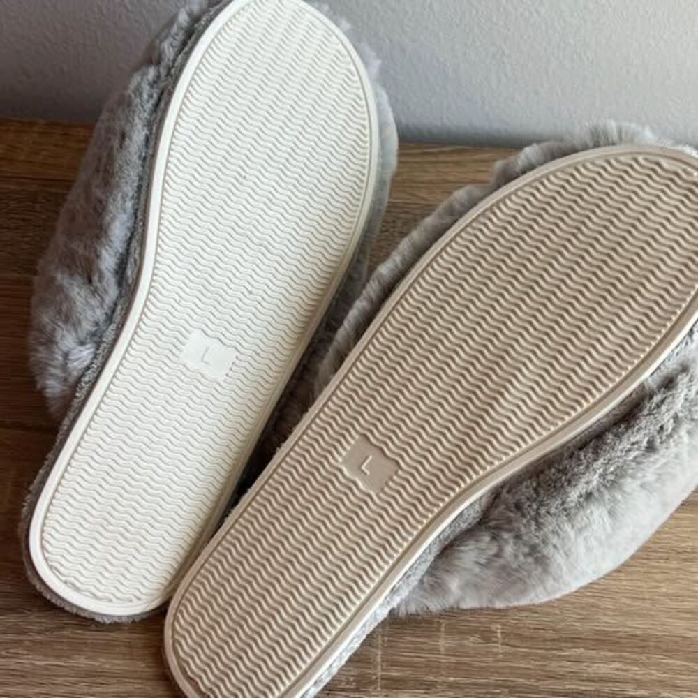 Pottery Barn ALPINE Women's Slippers NWT - Picture 7 of 10